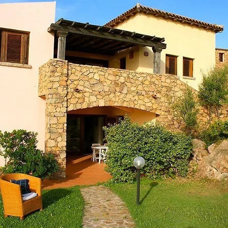 A.i.r. La Misuaglia Aparthotel Isola Rossa