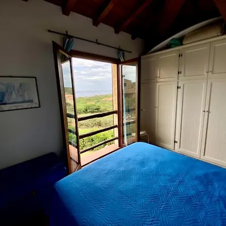 A.i.r. La Misuaglia ايزولا روسا