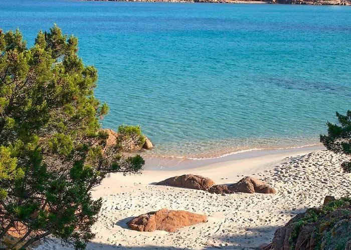 A.i.r. La Misuaglia Aparthotel Isola Rossa (Sassari)